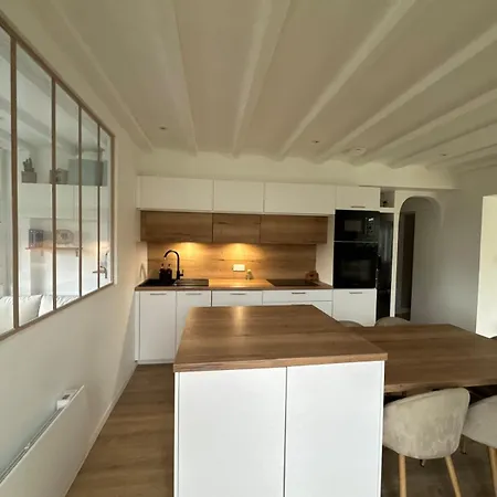 Charmante Petite Maison Proche Et Centre Holiday home *